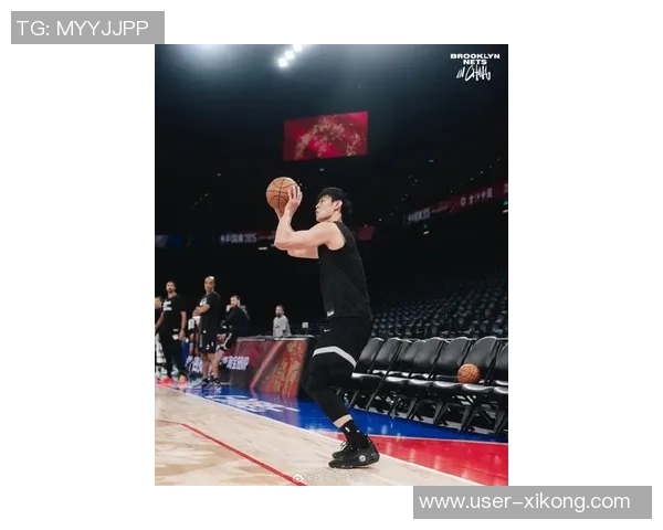 曾凡博在篮网首秀穿韦德之道12展现出色表现引发球迷热议